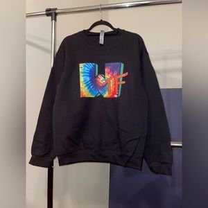 Black crewneck